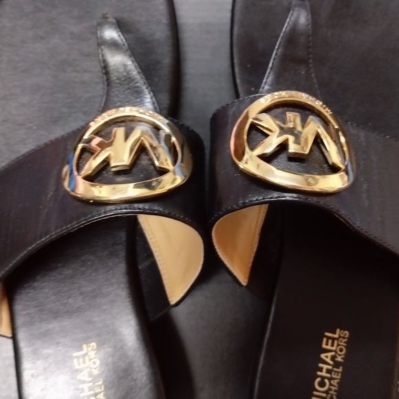 Michael Kors Sandals - Picture 11 of 11
